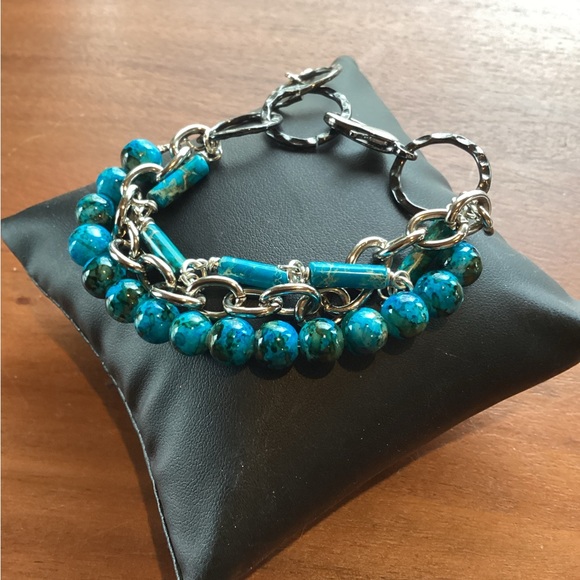 Blue Beaded Bracelet - Picture 1 of 8
